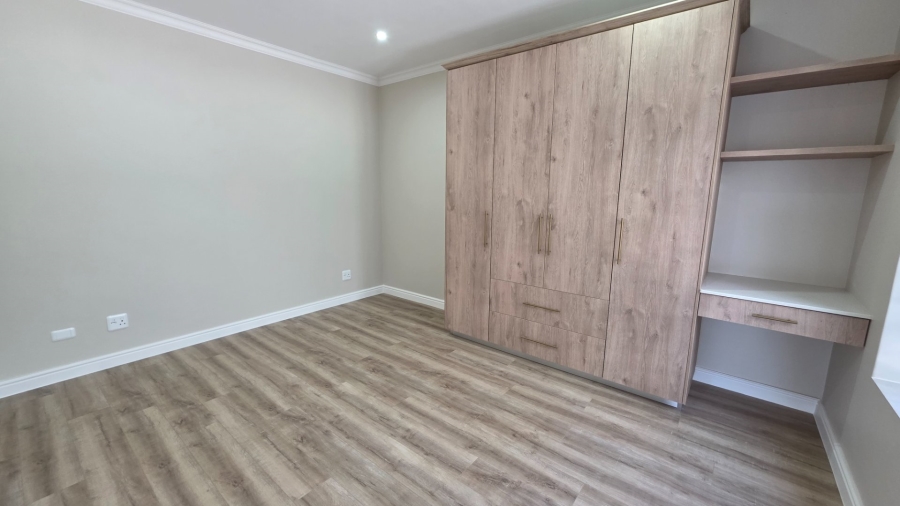 3 Bedroom Property for Sale in Hartenbos Heuwels Western Cape